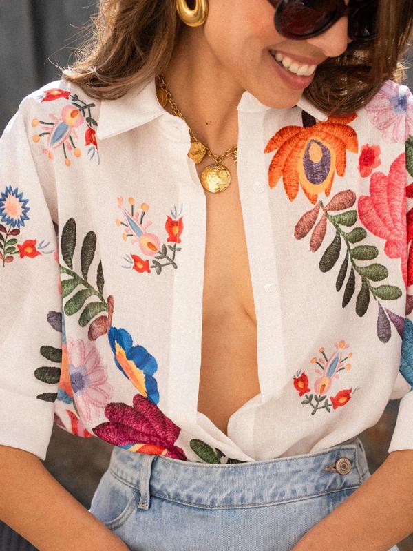 Carla - Chemise florale manches courtes