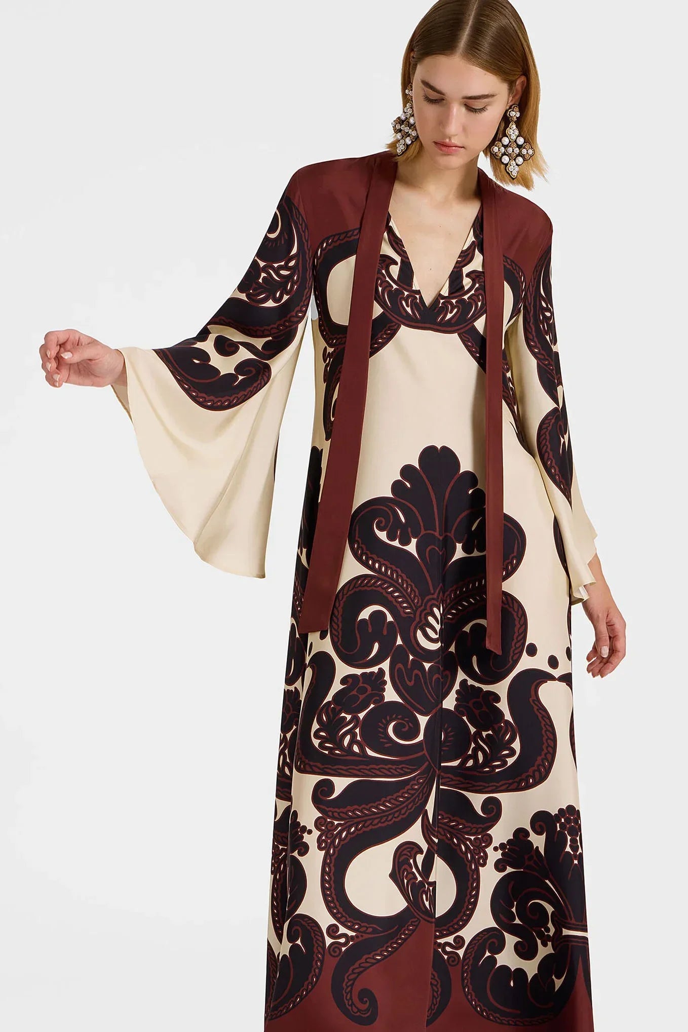 Robe en satin à imprimé grenadille