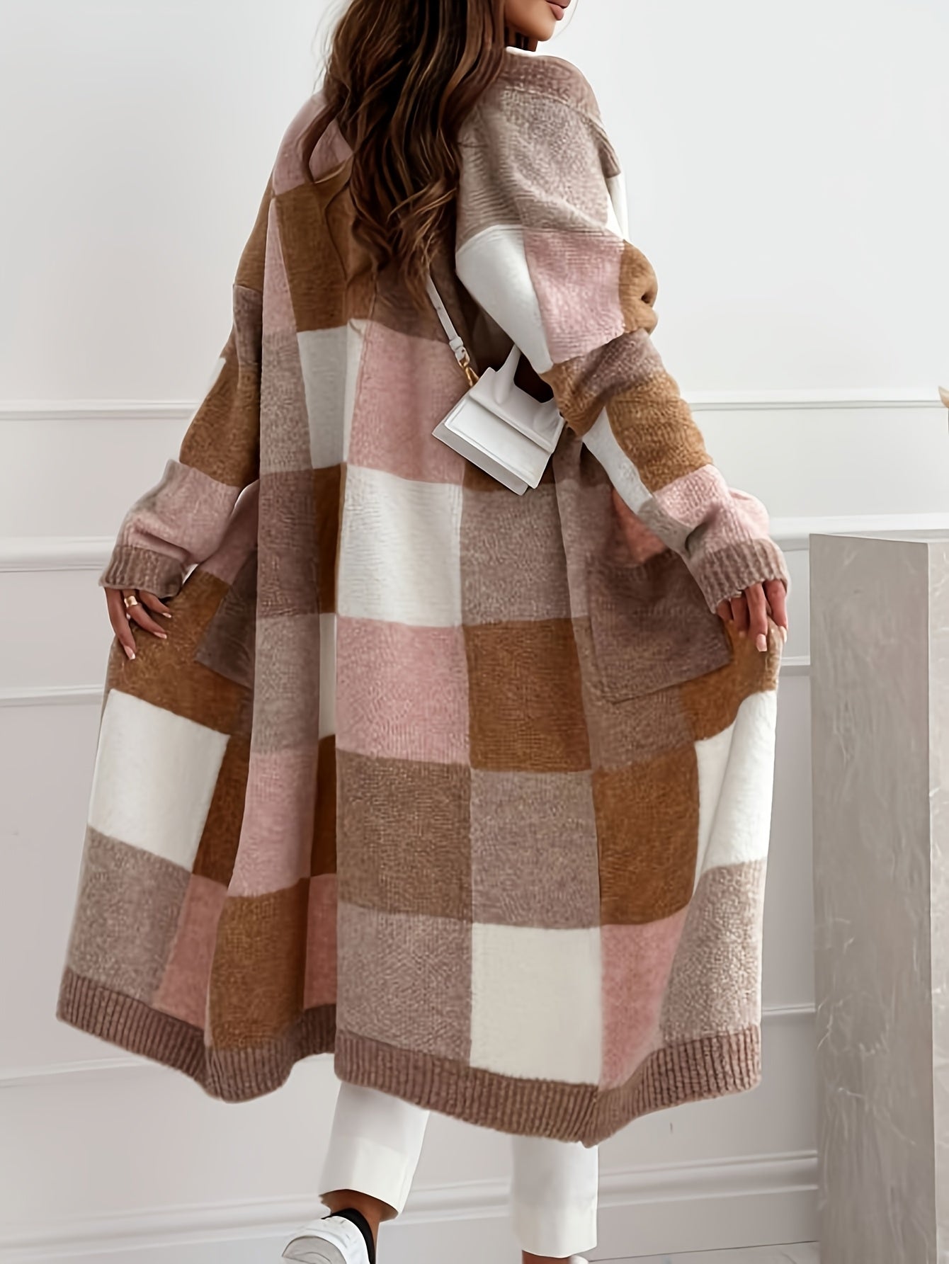 Cardigan Alméa – Color Block Élégant