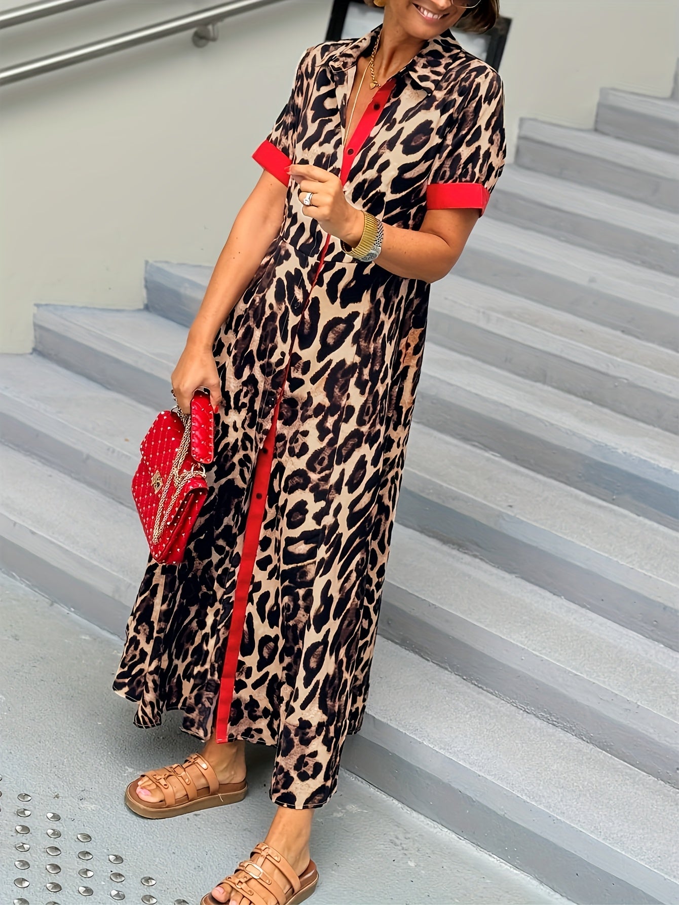 Mila – robe longue fluide imprimé léopard et détails colorés